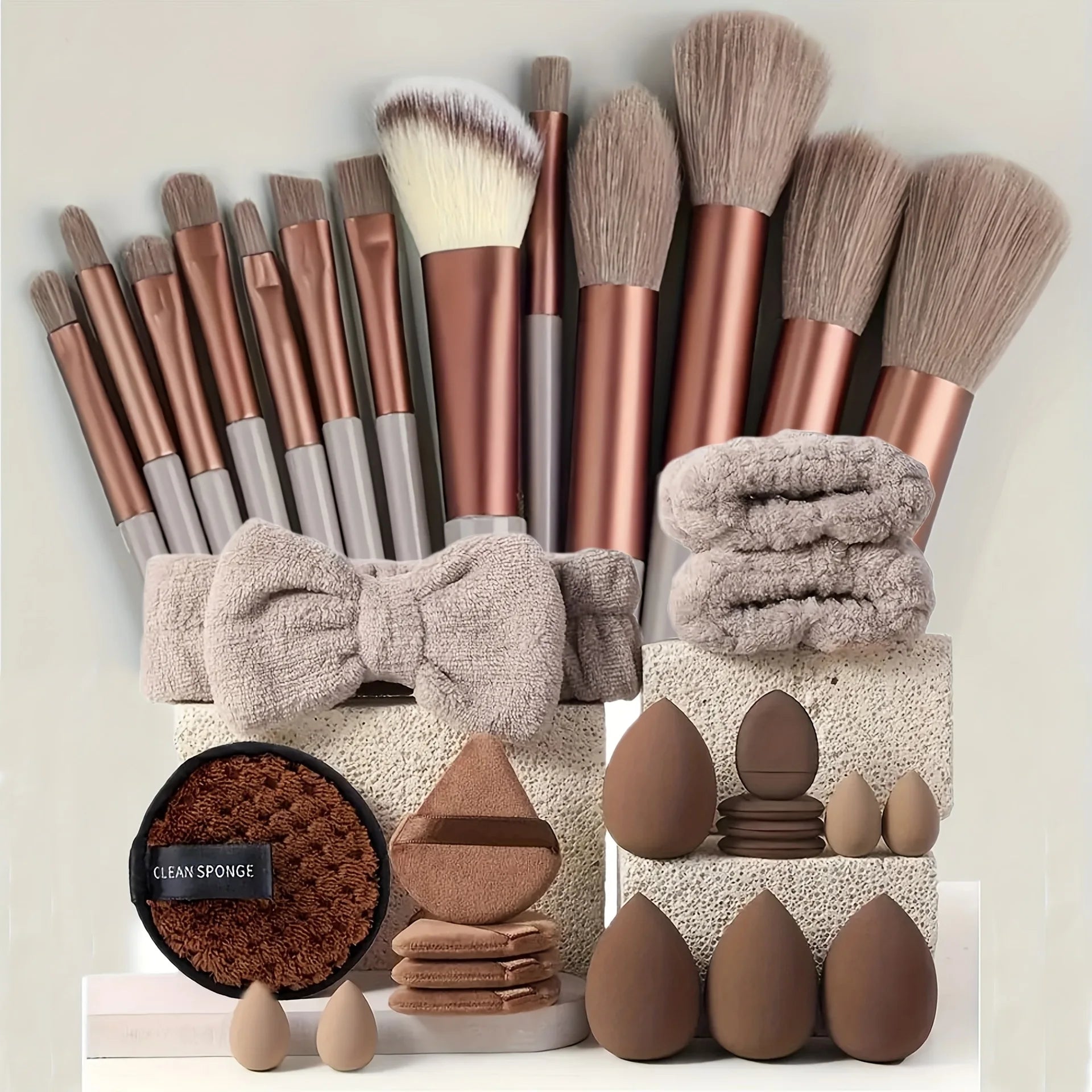 Ultimate 33-Piece Professional Beauty Set – Makeup Brushes, Sponges & Accessories for a Flawless Finish